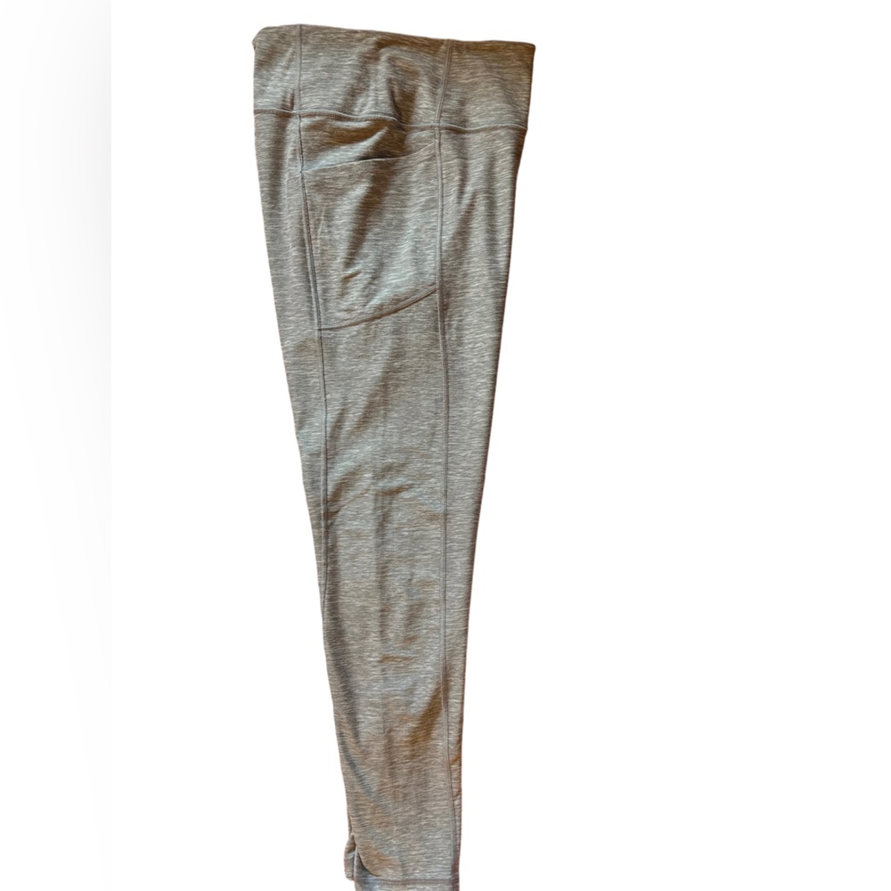 Victoria Secret’s ‘Studio’ leggings. NWOT